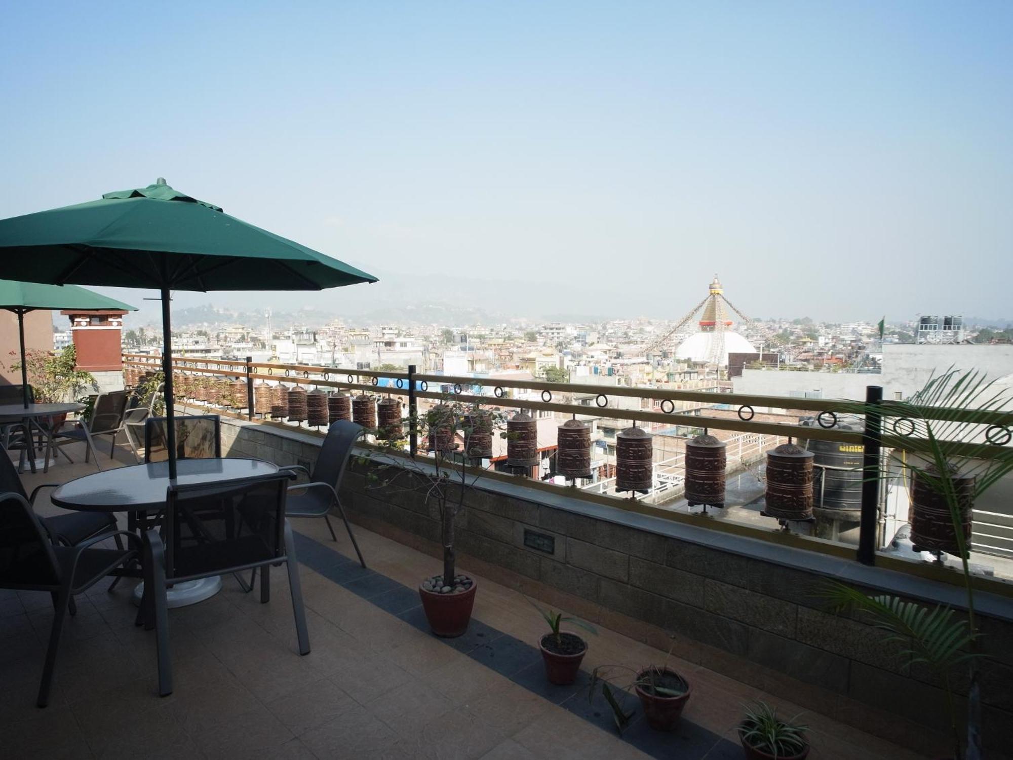 Hotel Tibet International Kathmandu Exterior photo