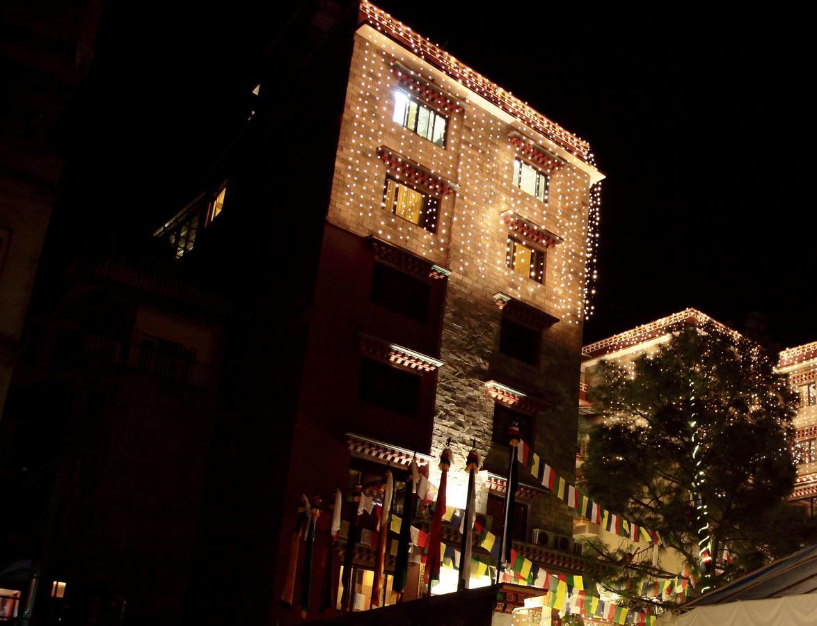 Hotel Tibet International Kathmandu Exterior photo