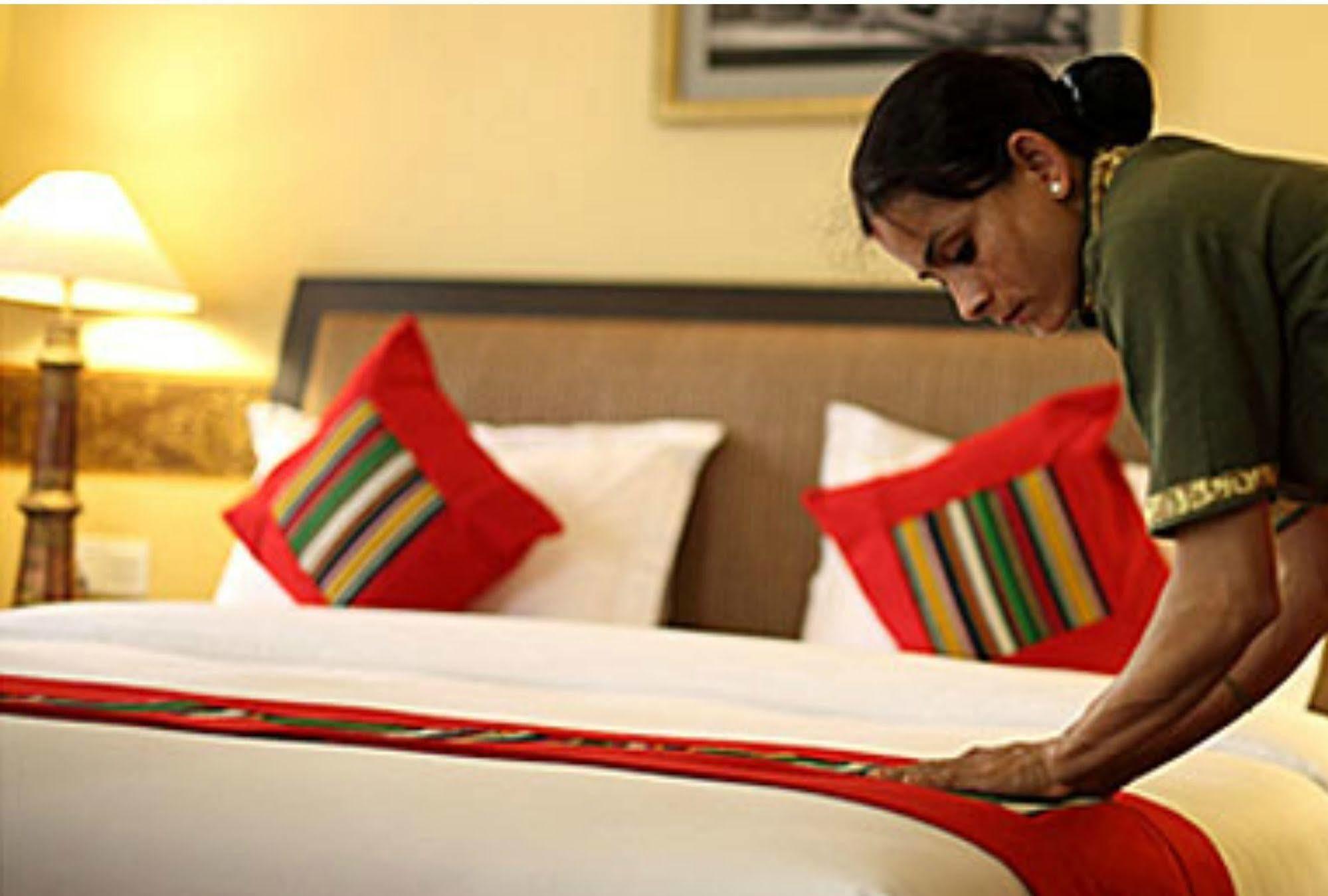 Hotel Tibet International Kathmandu Exterior photo